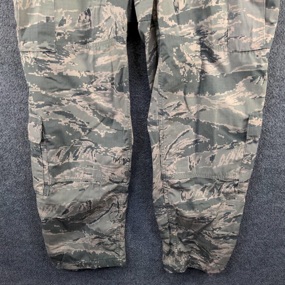 US Air Force USAF Mens Utility Digital Camo Trousers Green Size 34 Pockets - Picture 7 of 11